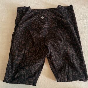 Lululemon Athletica 25 inch align size 4